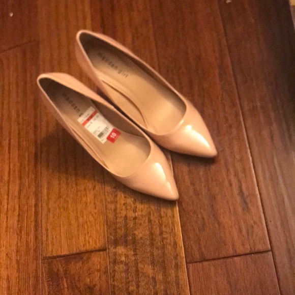 Madden Girl Pumps - Picture 2 of 2